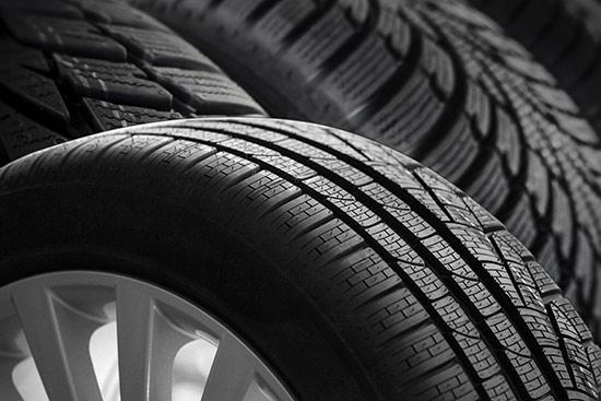 550X367-Guide-Acheter-louer-pneus.jpg