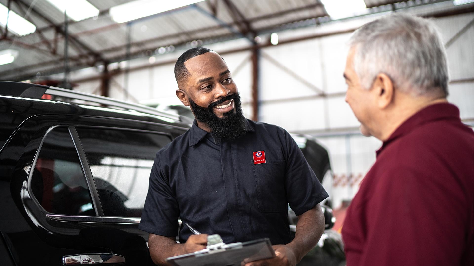 1920x1080_hommes-garages-client-3.jpg