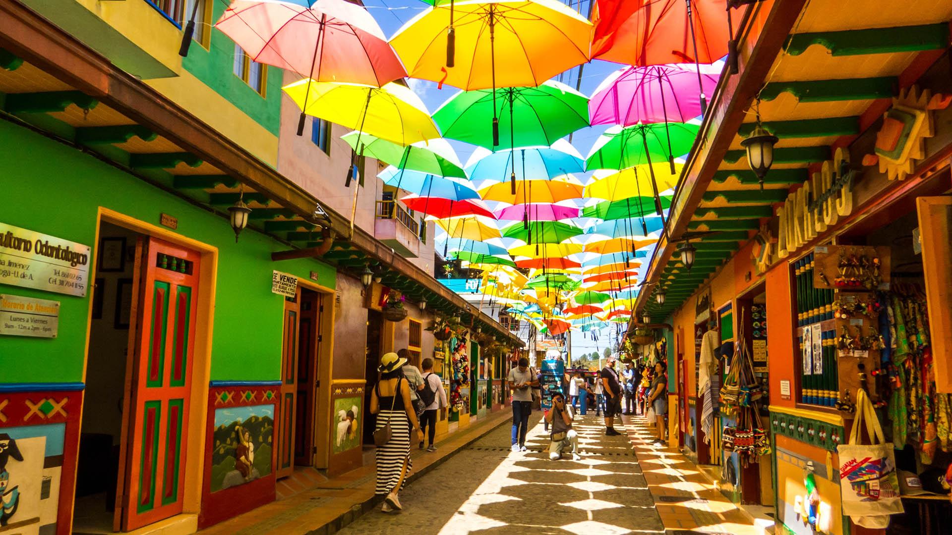 The splendor of the Andes and the Caribbean
