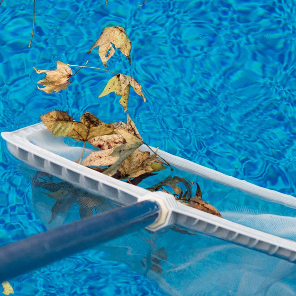 1024X1024_guide-entretien-maison-automne-fermeture-piscine.jpg