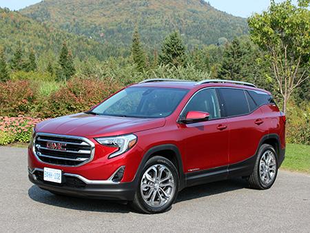2018-GMC-Terrain_01.jpg