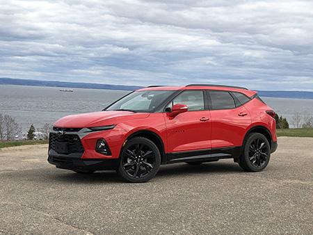 2019-Chevrolet-Blazer_01.jpg
