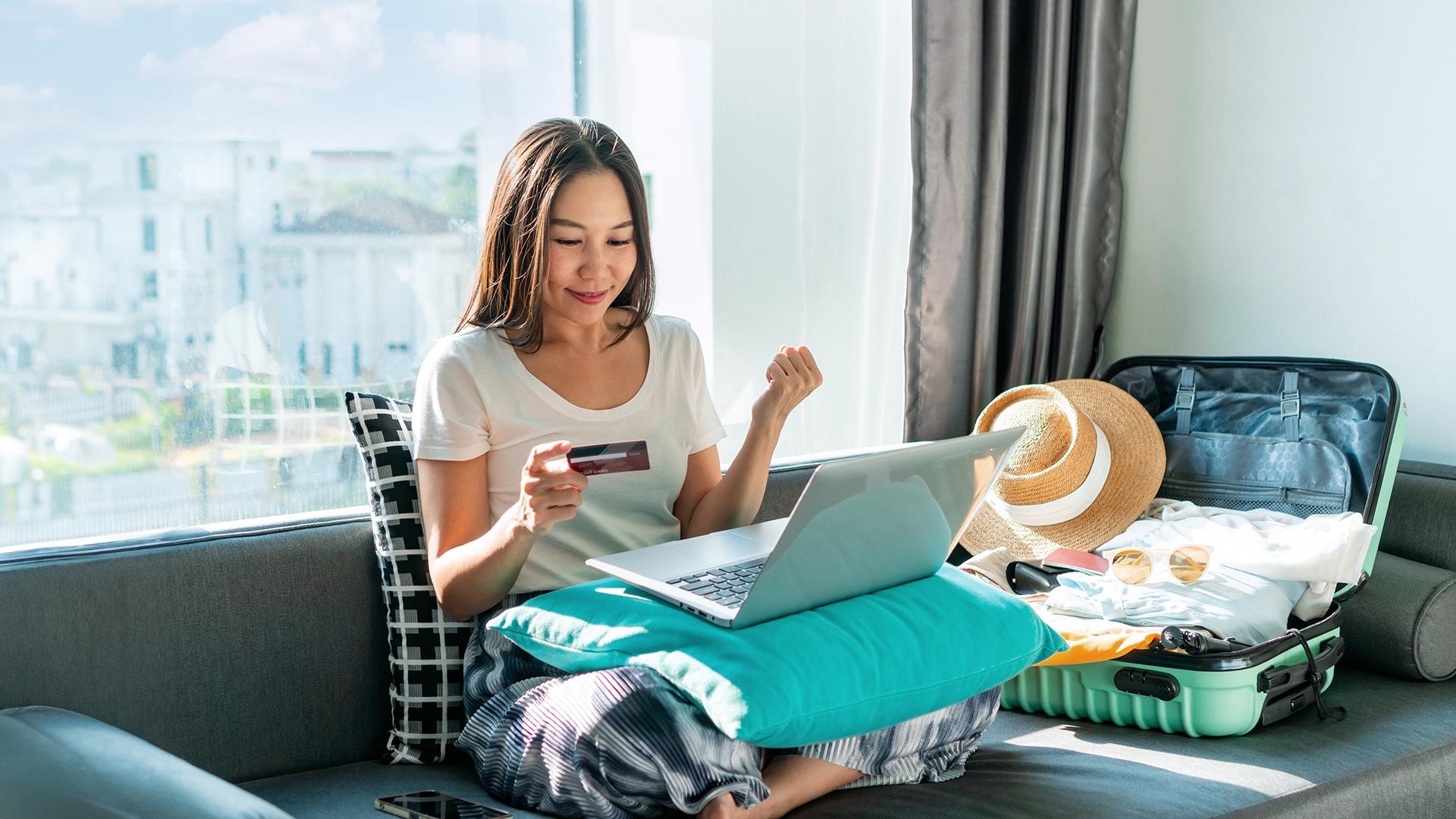 1920X1080_conseil_carte_credit_assurance_voyage.jpg